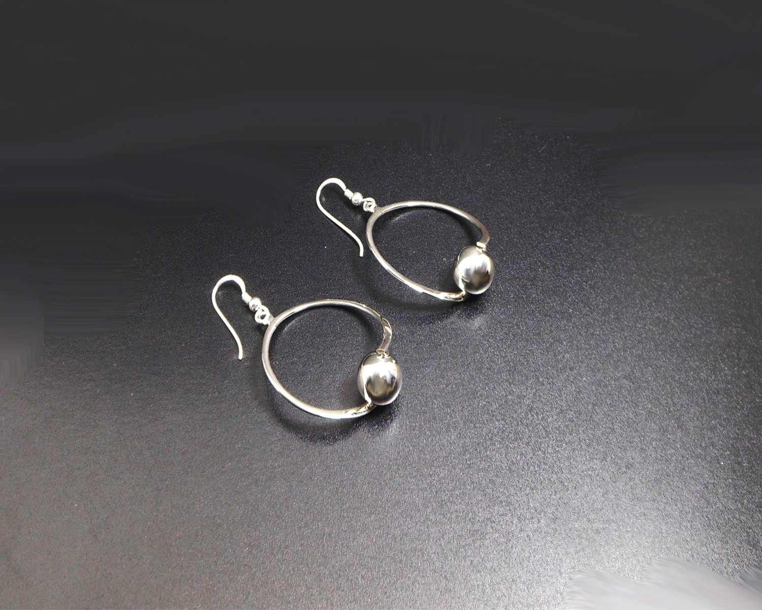 Handmade 925 Sterling Silver Circle & Bead Drop Earrings – Contemporary Geometric Jewelry - Image 2