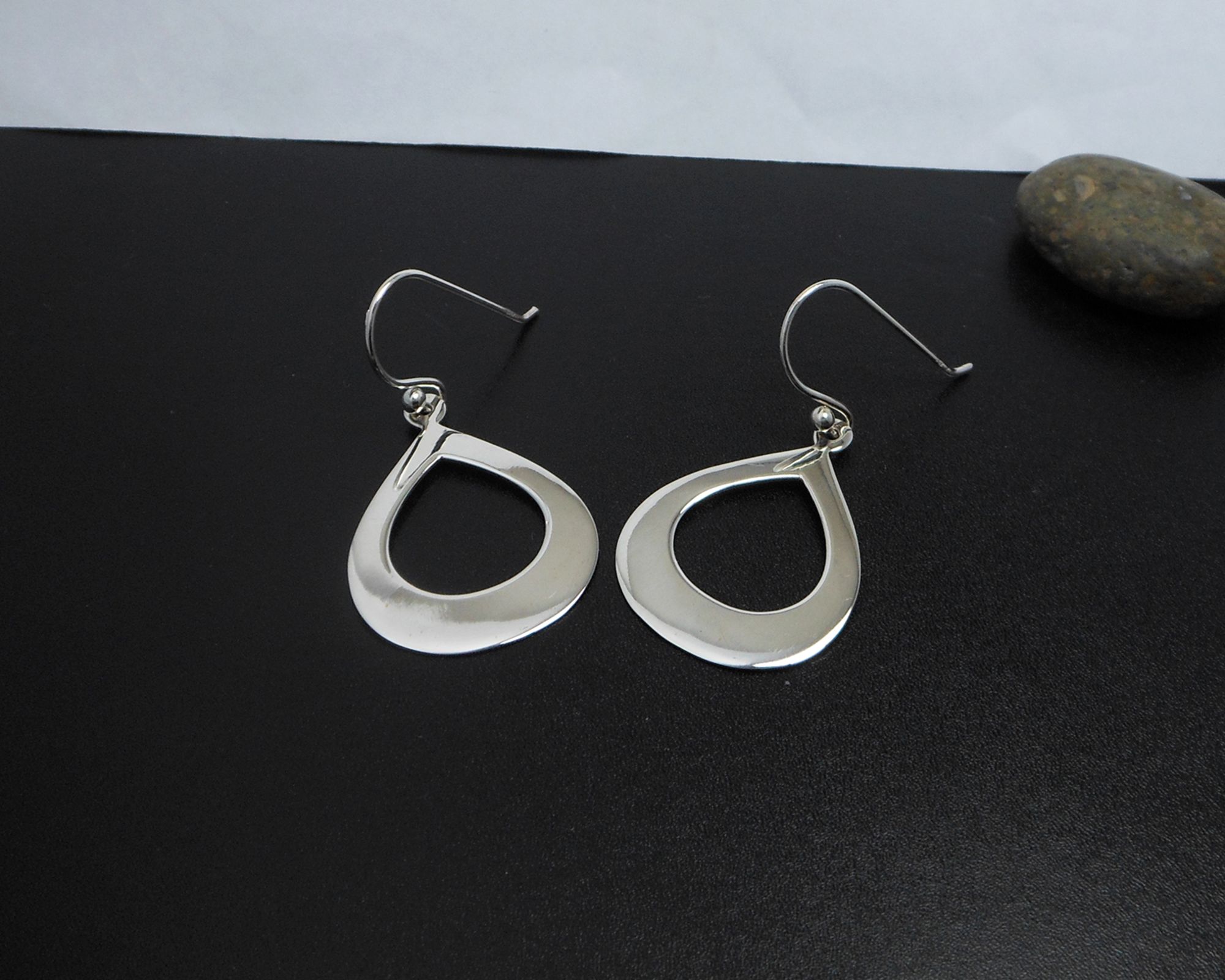 Handmade 925 Sterling Silver Elongated Oval Drop Earrings – Minimalist Dangle Earrings - Image 3