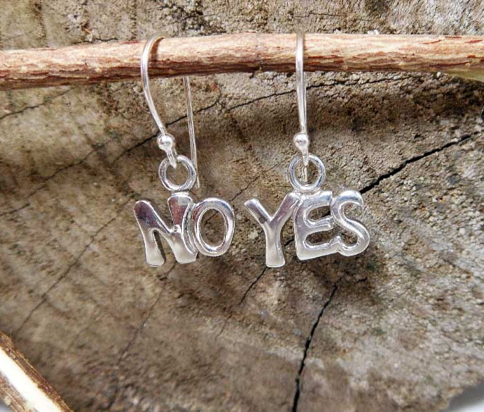Handmade 925 Sterling Silver Yes No Mismatch Earrings – Unique Word Letter Drop Jewelry - Image 3