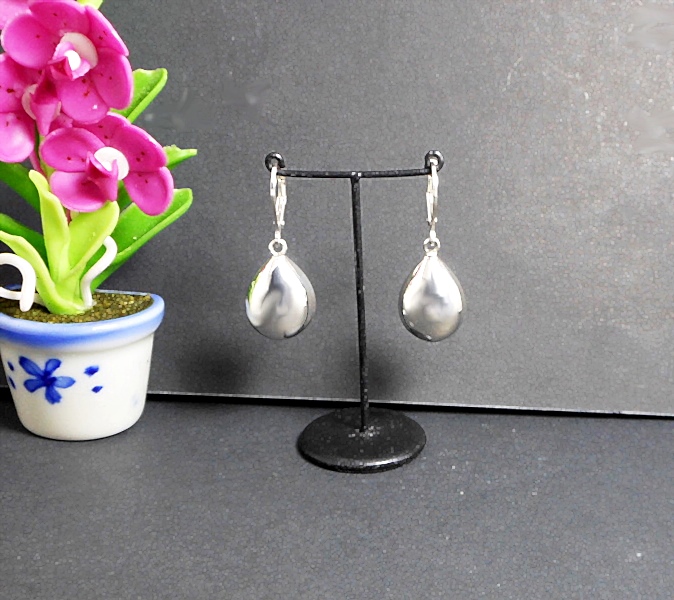 Handmade 925 Sterling Silver Puffy Teardrop Leverback Earrings – Minimalist Polished Drop Jewelry - Image 3