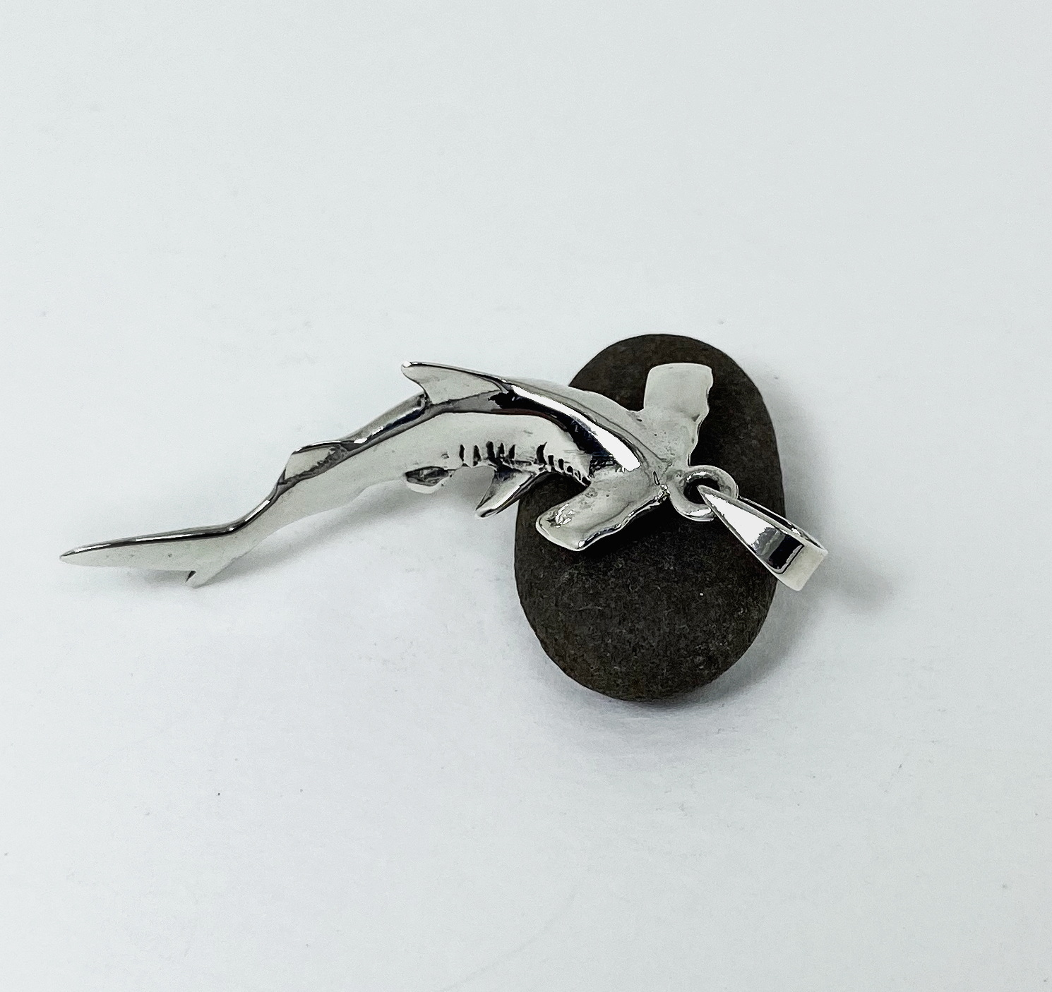 3D Hammerhead Shark Pendant, Handmade Unisex Pendant, 925 Silver Aquarium Gifts. - Image 4