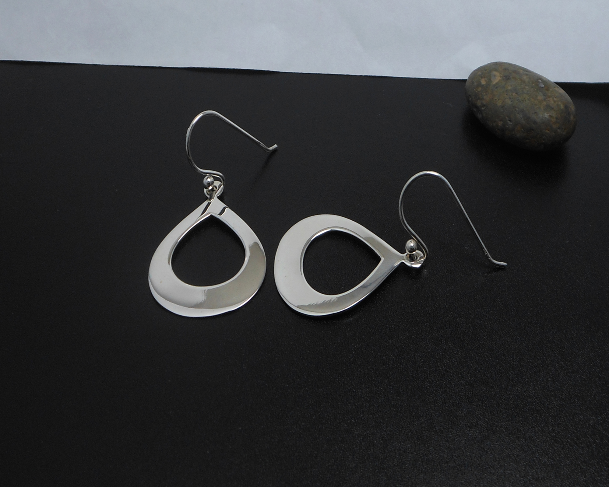 Handmade 925 Sterling Silver Elongated Oval Drop Earrings – Minimalist Dangle Earrings - Image 4