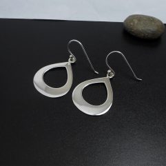 Handmade 925 Sterling Silver Elongated Oval Drop Earrings – Minimalist Dangle Earrings