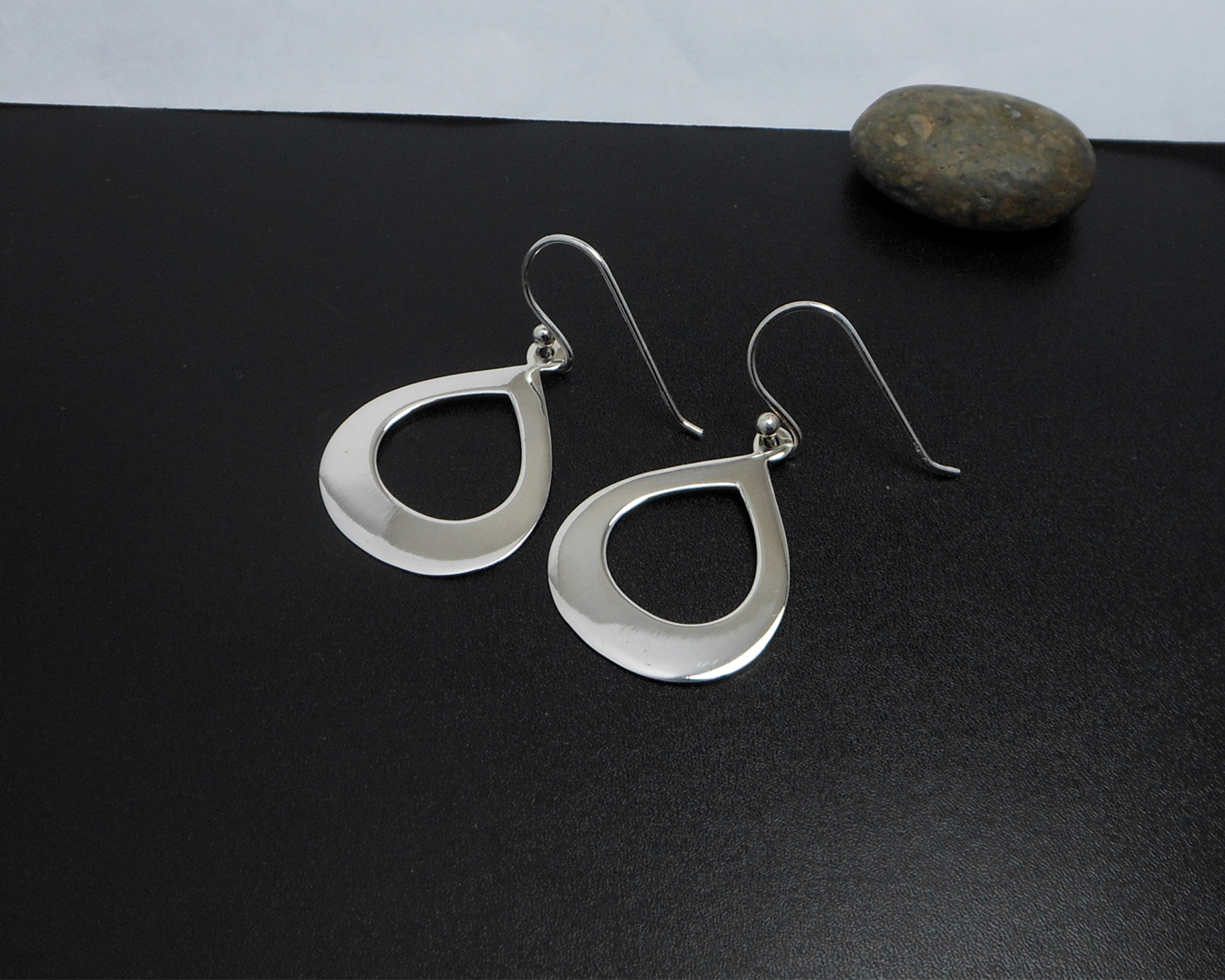 Handmade 925 Sterling Silver Elongated Oval Drop Earrings – Minimalist Dangle Earrings