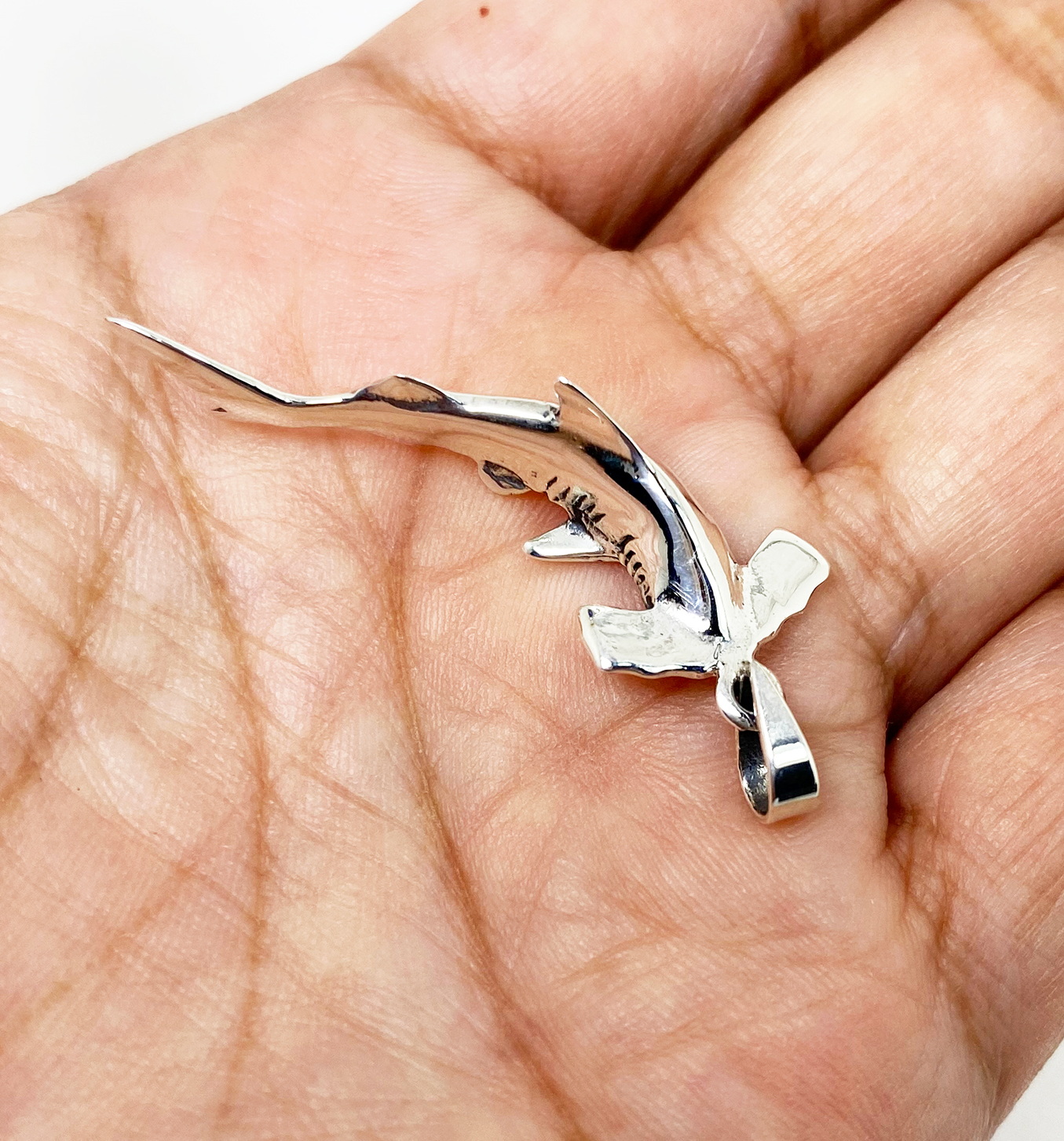 3D Hammerhead Shark Pendant, Handmade Unisex Pendant, 925 Silver Aquarium Gifts. - Image 6