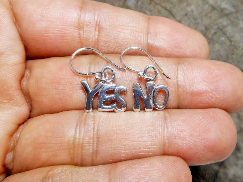 Handmade 925 Sterling Silver Yes No Mismatch Earrings – Unique Word Letter Drop Jewelry - Image 6