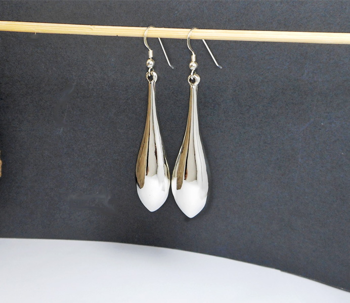 Handmade 925 Sterling Silver Elongated Teardrop Earrings – Sculptural Polished Statement Dangles - Image 7
