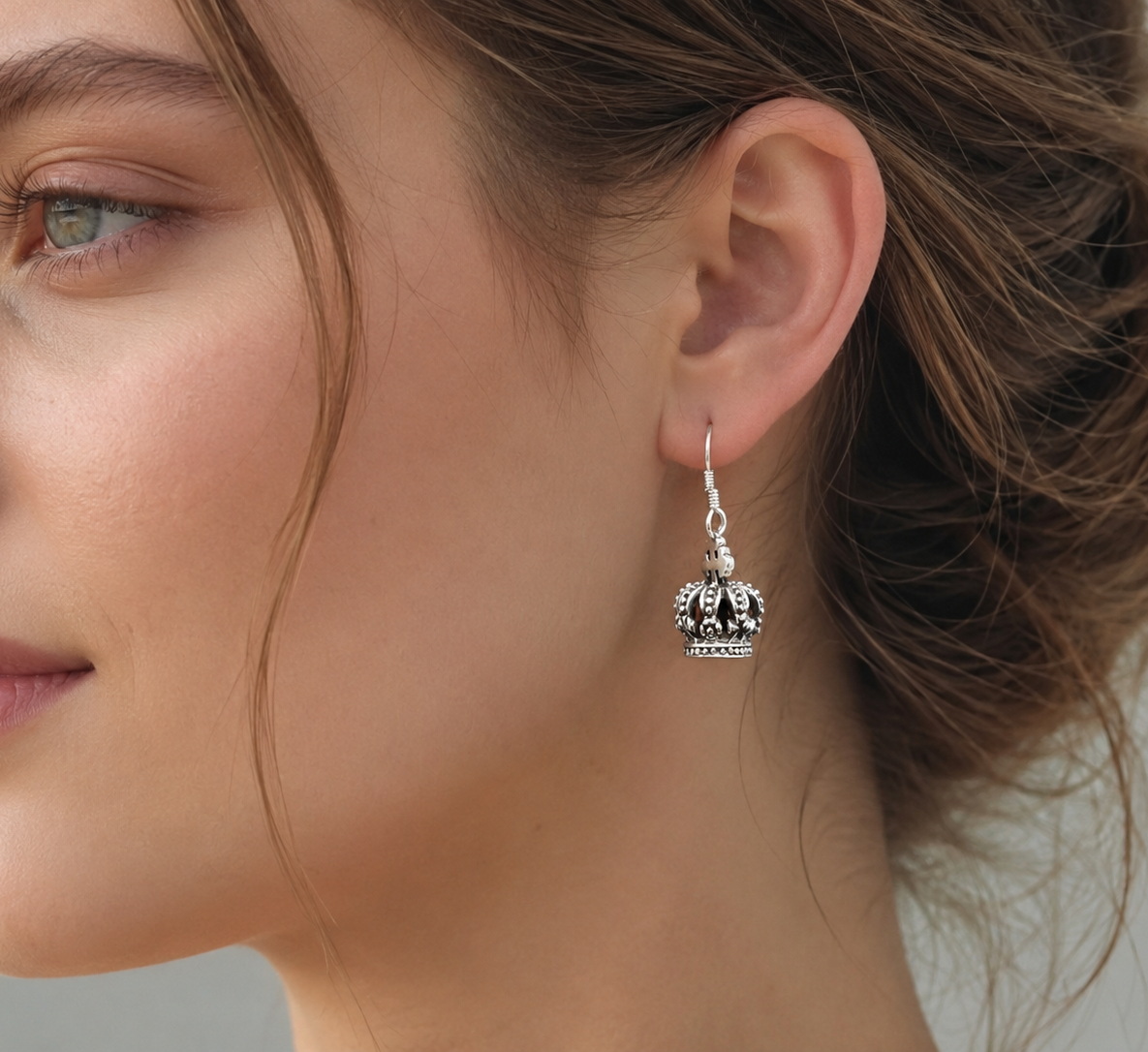 Handmade 925 Sterling Silver Small Textured Royal Crown Dangle Earrings – Vintage Regal Jewelry