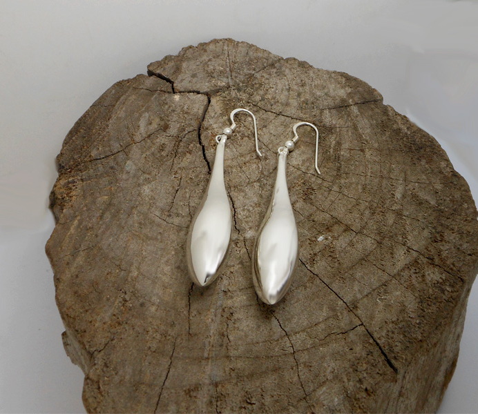 Handmade 925 Sterling Silver Elongated Teardrop Earrings – Sculptural Polished Statement Dangles - Image 8