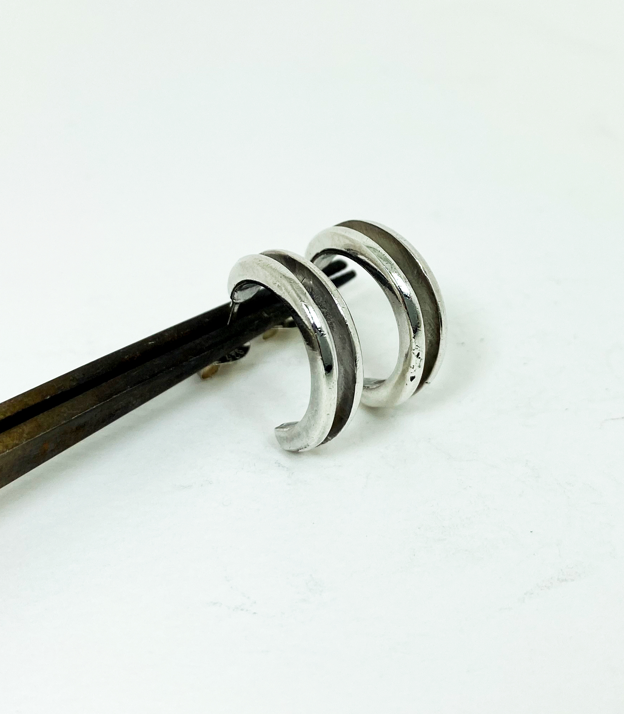 Minimalist 925 Sterling Silver Petal Hoop Earrings – Handmade Open Design Jewelry - Image 7