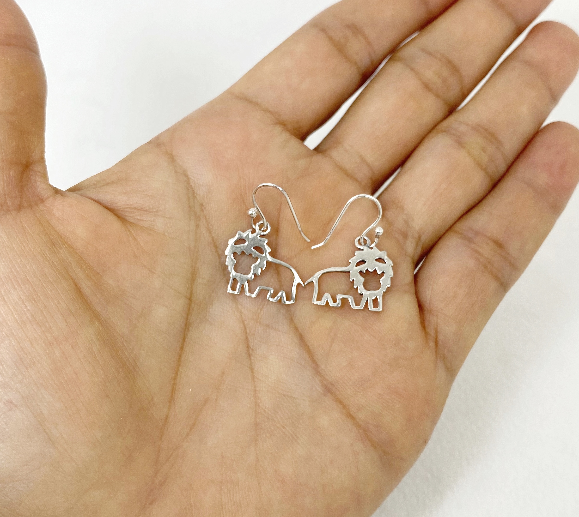 Handmade 925 Sterling Silver Smiling Cutout Lion Dangle Earrings – Playful Animal Jewelry - Image 11