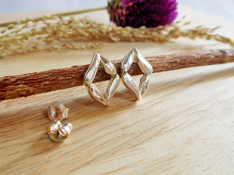 Minimalist 925 Sterling Silver Evil Eye Stud Earrings – Handmade Geometric Jewelry - Image 3