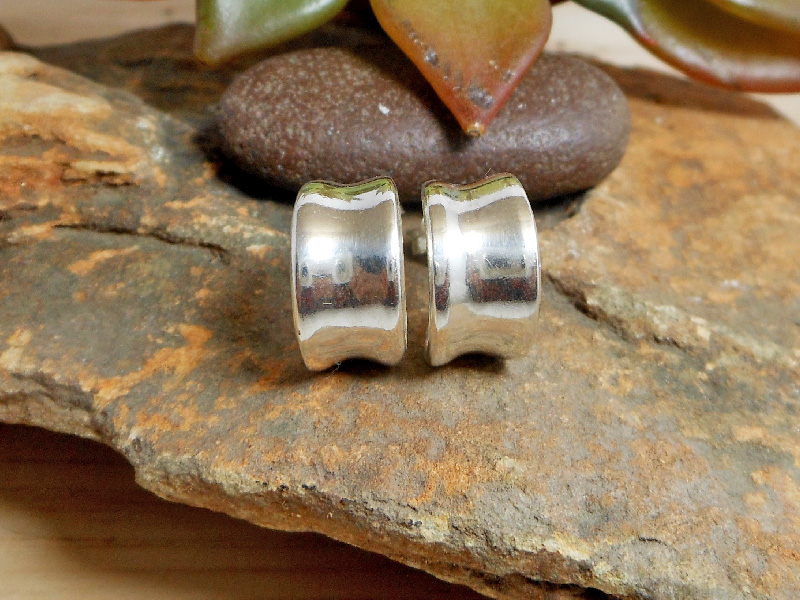 925 Sterling Silver Concave Hoop Stud Earrings – Handmade Geometric Jewelry - Image 4