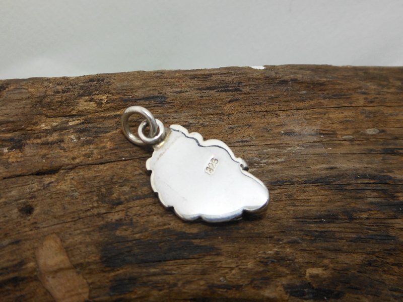 Close-up back detail of sterling silver flower leaf design, SKU PT24