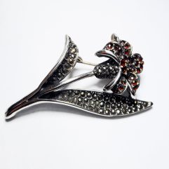 Sup Silver Red Lily Flower Brooch 925 Sterling Silver, Garnet & Marcasite Pin