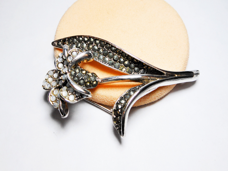 Sup Silver White Moonstone & Marcasite Lily Brooch 925 Sterling Silver, Handmade Flora Pin Jewelry Gifts - Image 5