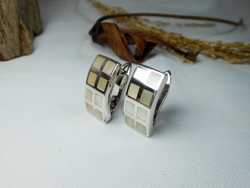 Mother of Pearl Rectangle Hoop Earrings – 925 Sterling Silver Geometric Hoops - Image 3