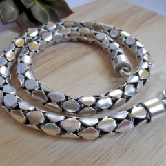 Round Linked Chain Necklace