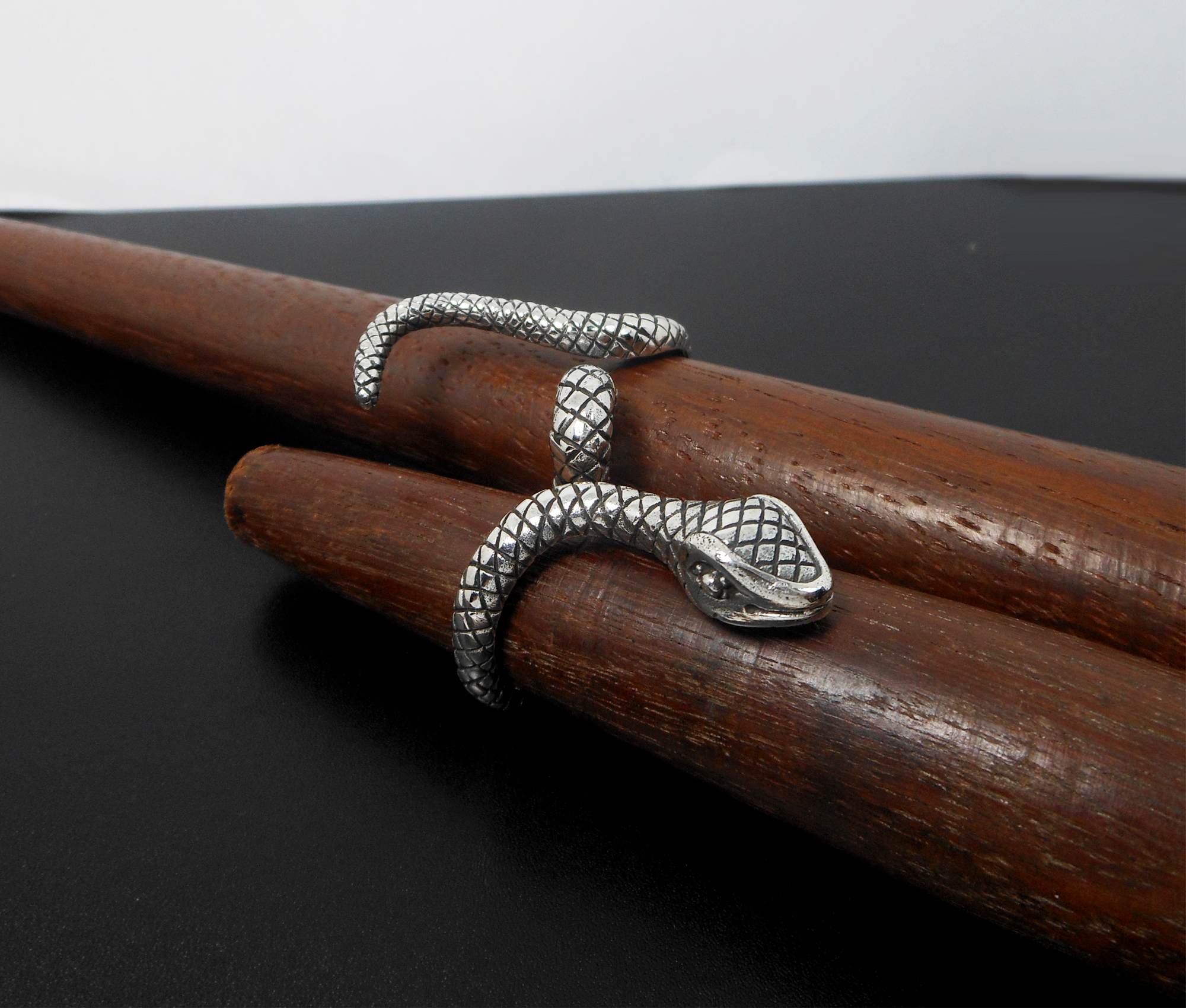 Snake Textured Wrap Double Ring – 925 Sterling Silver Adjustable Unisex Jewelry - Image 6