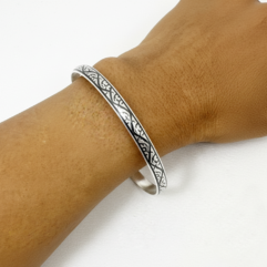 Sup Silver Handcrafted Thai Niello Silver Bangle, 925 Stering Silver Women Jewelry Gifts