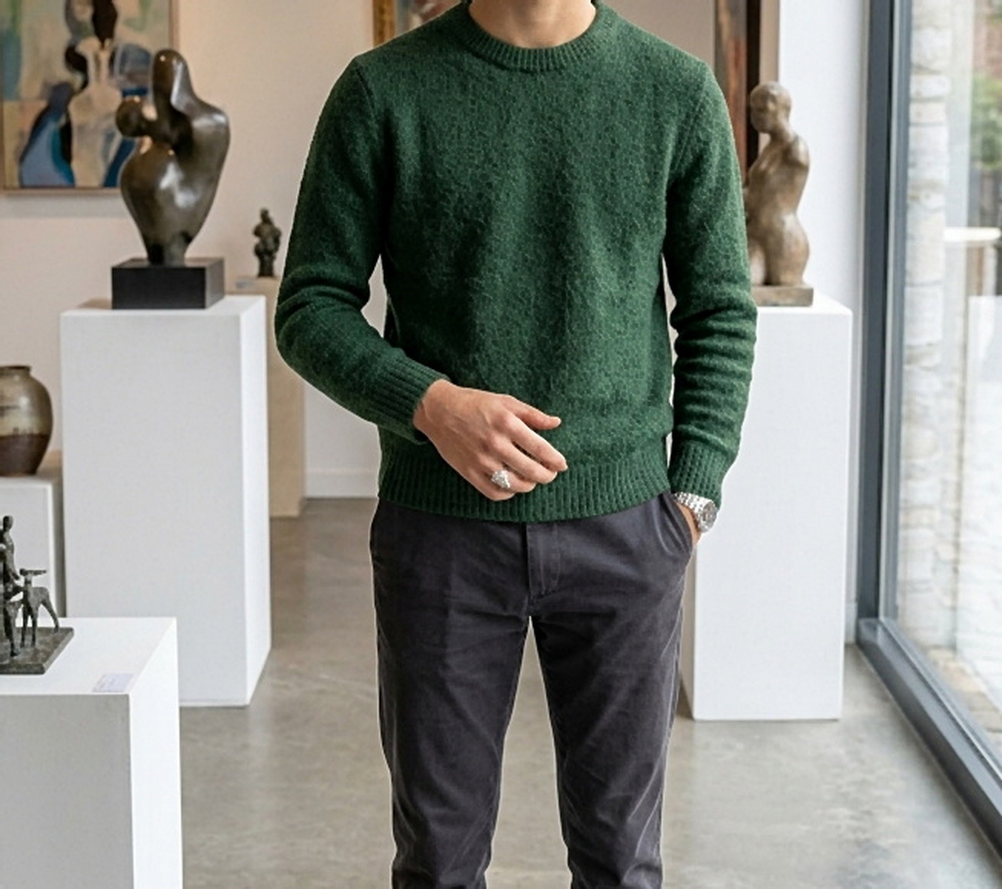 r308j-cartoon-hand-skull-ring-handcrafted-925-silver Side view of r308 cartoon hand skull ring on model's finger, handcrafted 925 sterling silver jewelry by Sup Silver.